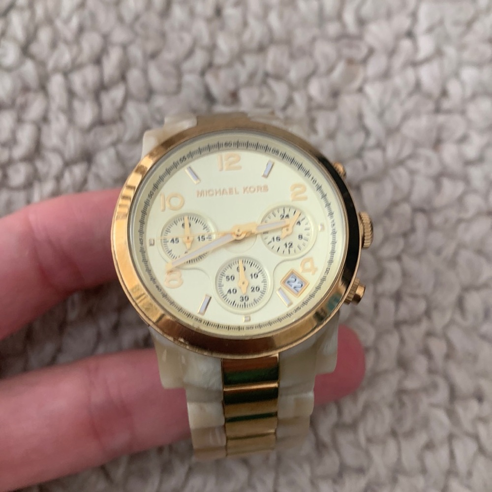 Michael kors watch